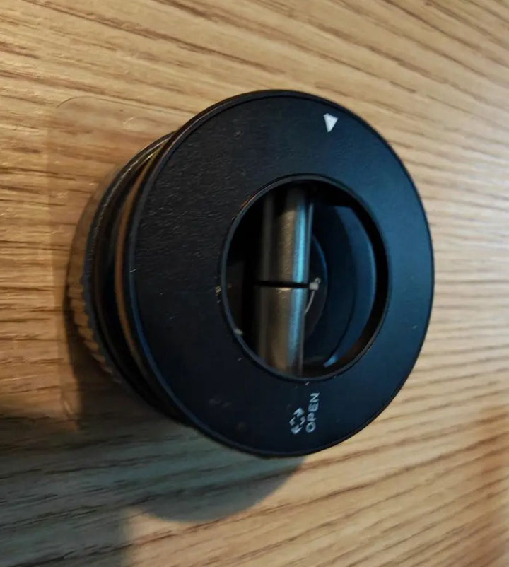 Vacuum Adsorption Magnetic Mobile Phone Holder